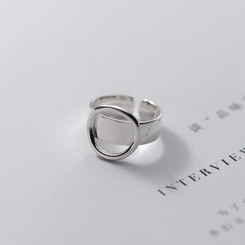 Punk retro apenado flor en forma de serpiente anillo de la estrella personalidad de alto sentido plata tailandesa Hipster anillo de entrega de una sola pieza femenina