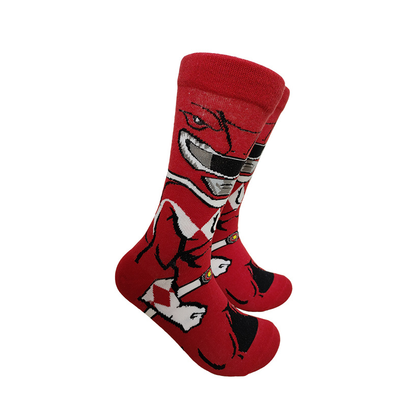 Calcetines de moda de dibujos animados de suministro de punto transfronterizo su Yu esponja bebé película hombres y mujeres calcetines de media pantorrilla