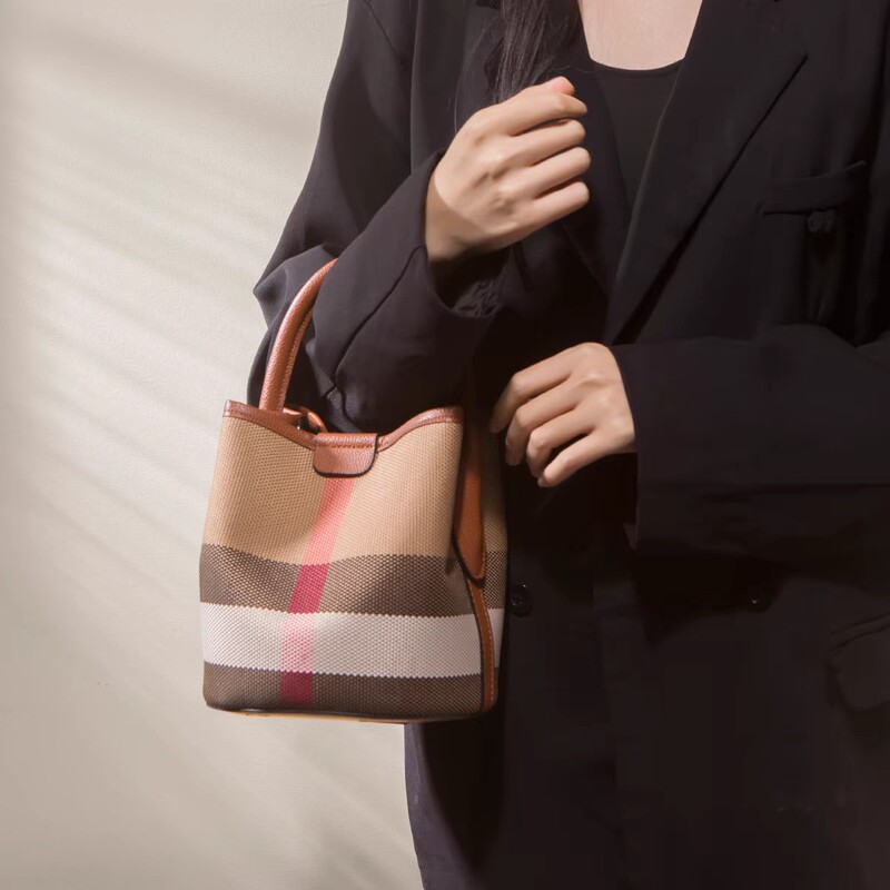 2026 New High-End Plaid Bucket Bag Set, Fashionable Versatile Women's Handbag, Shoulder Bag, Crossbody Bag