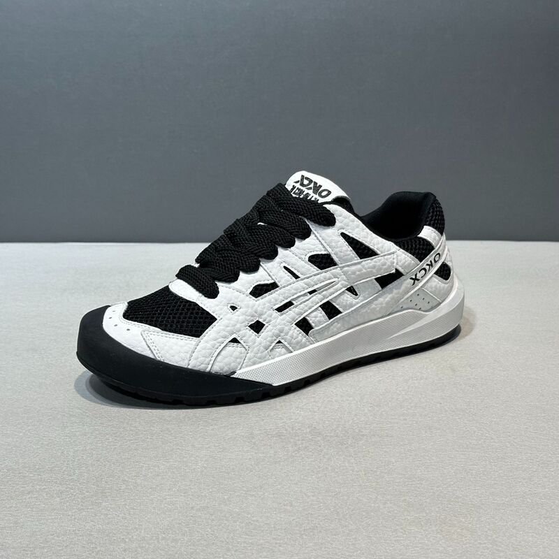 2026 New Trendy Clown Shoes for Men, Mesh Breathable Comfortable Lace-Up Fashion Casual Versatile Sports Shoes