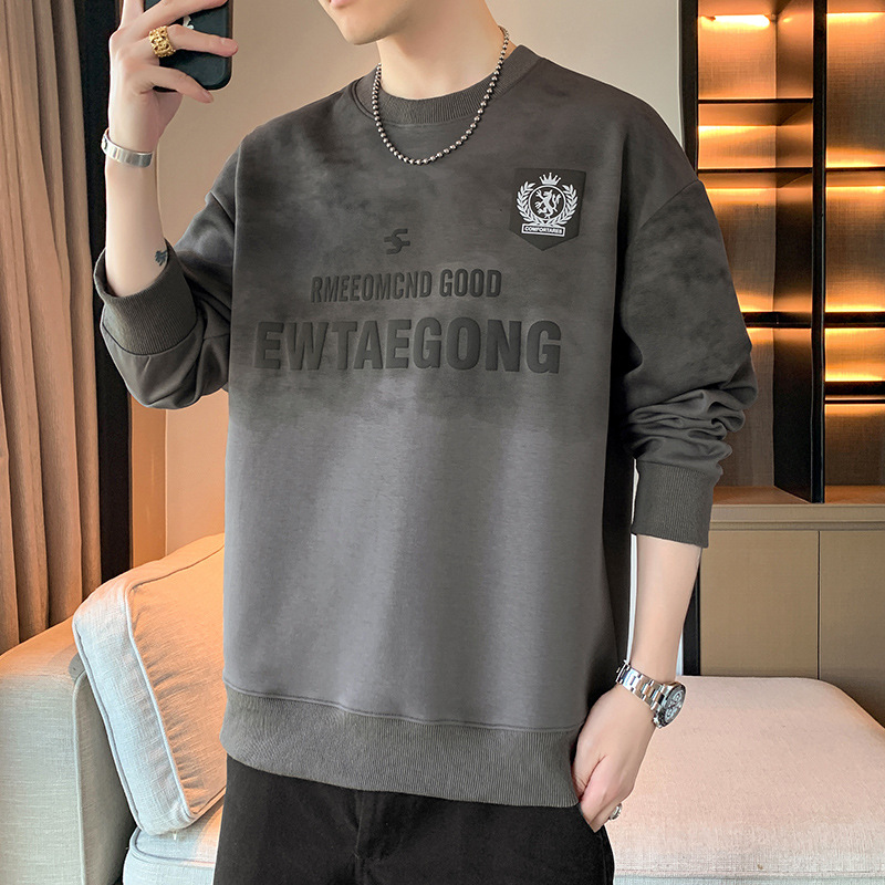 Maglietta a maniche lunghe di marca alla moda autunno nuova maglietta di base per giovani versione coreana alla moda stampata casual con cappuccio da uomo_voghion.com