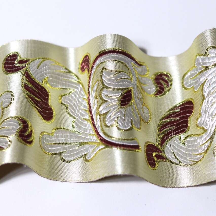 Ancho 9cm de alta precisión satén correas de hilo dorado falda de cara de caballo Hanfu tejido de tela textil para el hogar bandera de cama correas de costura