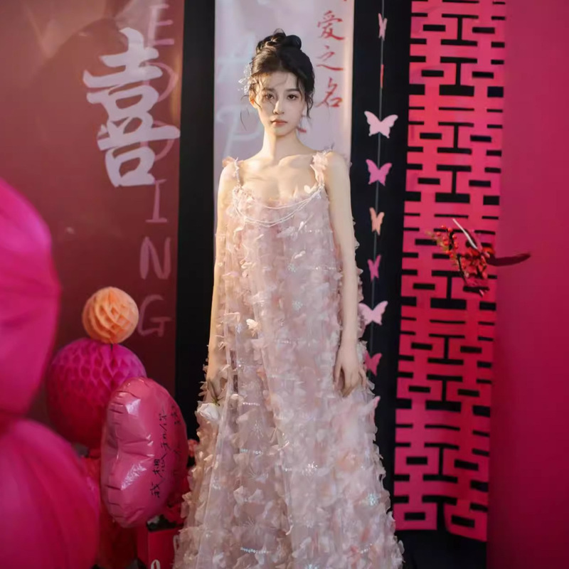New Chinese-Style Morning Robe 2026 New Model Bride Niche Light Pink Engagement Dress Maternity Plus-Size Toast Dress