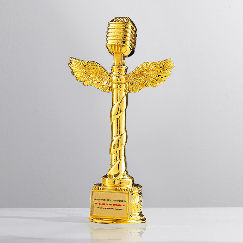 Trofeo de cristal de resina creativo, premios de producción, premios de competición deportiva de gran venta, recuerdos de reuniones anuales de empresa chapados en oro