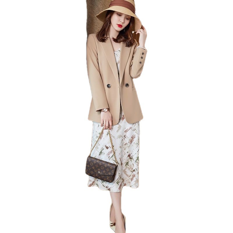 Khaki Casual Blazer for Small Women Spring and Autumn 2023 New Korean Style Slim Fit Suit Top