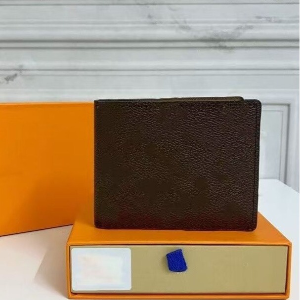 European and American Classic Style Men's Genuine Leather Short Wallet, Bifold Card Holder, Fashionable Foreign Trade Product, First Layer Cowhide