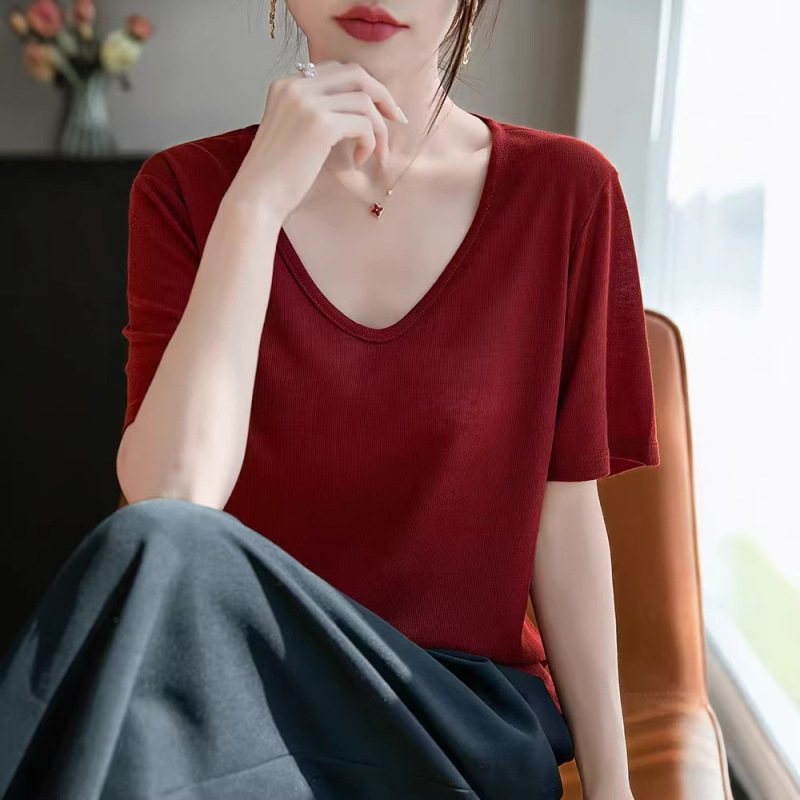 Summer New Thin V-Neck Knitted Short-Sleeve T-Shirt for Women, Simple Loose Versatile Lyocell Top Summer New Thin V-Neck Knitted Short-Sleeve T-Shirt for Women, Simple Loose Versatile Lyocell Top