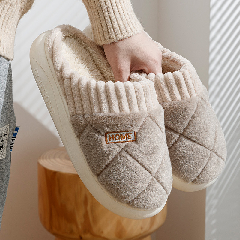 Zapatillas de algodón caliente de invierno de base gruesa para parejas antideslizantes para hombres dormitorios se pueden usar zapatos caseros de peluche