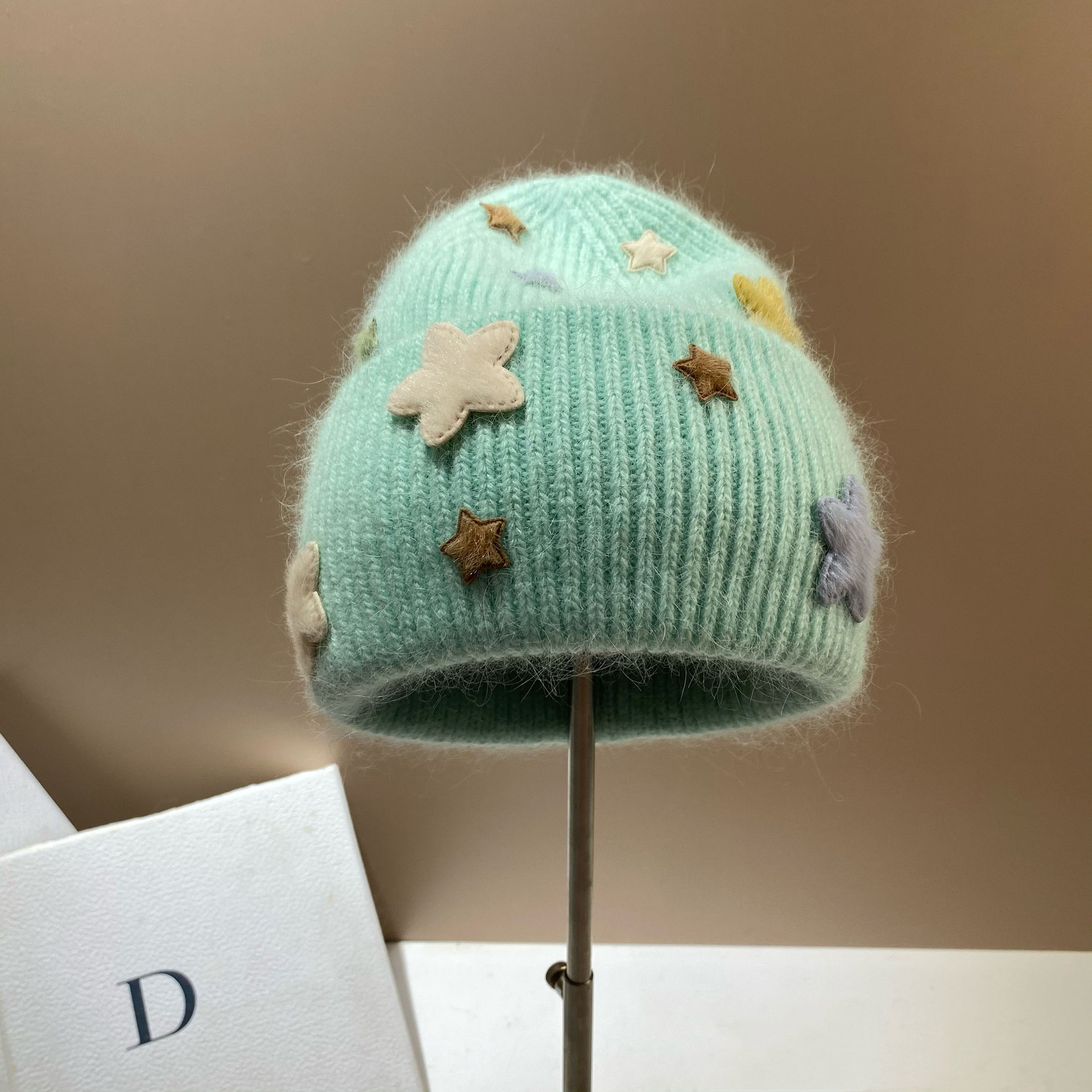 Gorro beanie de punto para mujer de pelo de conejo invierno_voghion.com