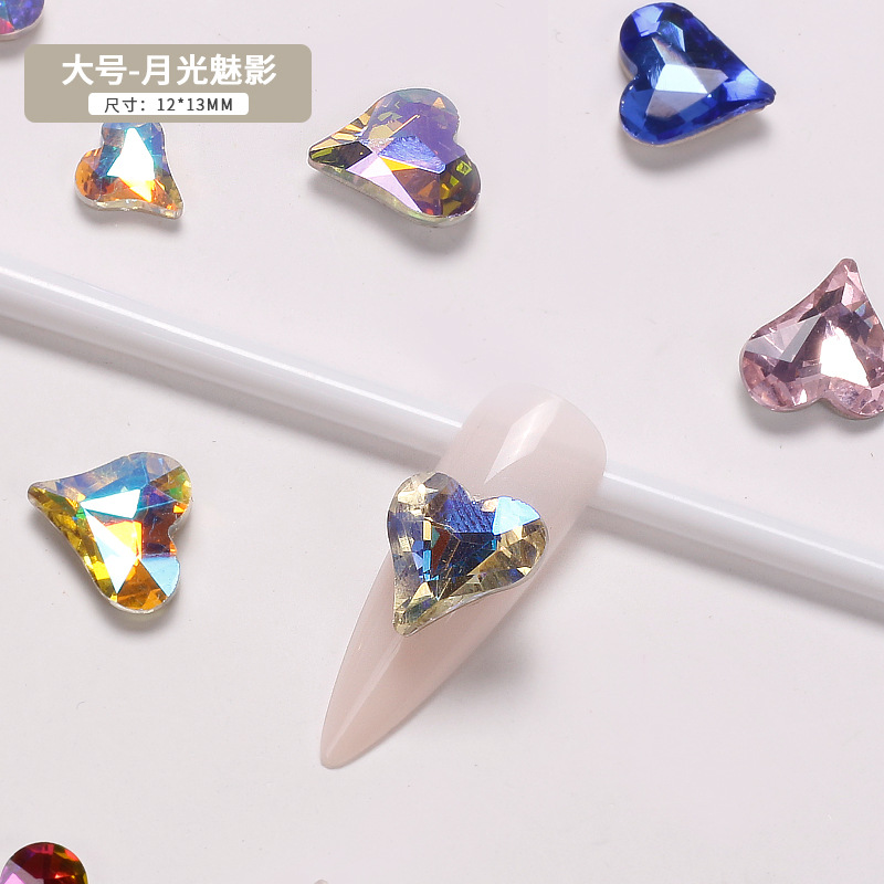 Explosiones japonesas en línea manicuría amor cristal color fantasía perforación de corazón de corazón de corazón gran taladro de cabeza de joyas de braza de la novia