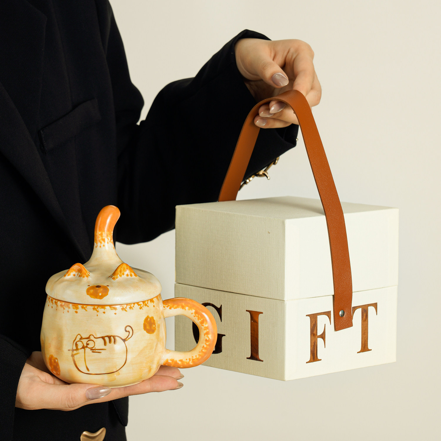 Taza de cerámica hecha a mano con tapa de diseño taza de café creativa para niños taza de agua casera regalo de cumpleaños