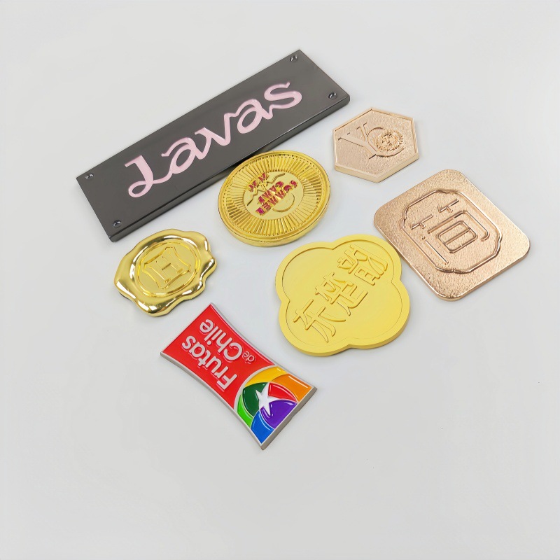 金属标牌锌合金电镀铭牌酒水瓶外包装装饰礼盒双开盒铭牌logo制作