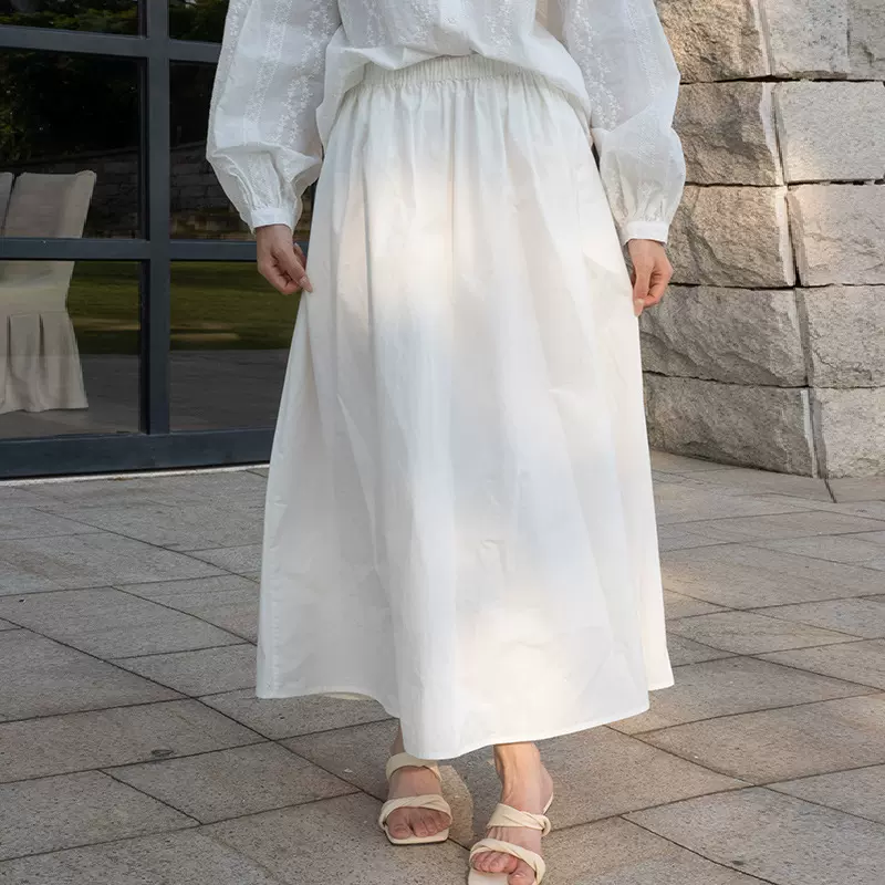 百搭小白裙薇颂服饰2025春夏新款高腰显瘦纯色简约a字半身裙女