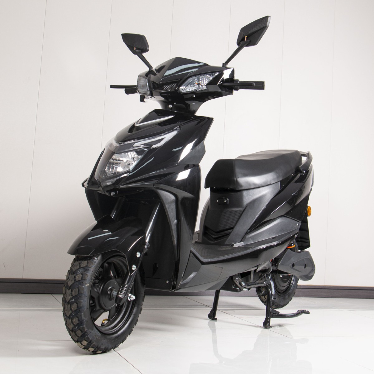 Bicicleta eléctrica para adultos, vehículo de dos ruedas de larga duración, especialmente para vehículos eléctricos, coche de batería de instrumentos digitales con barra protectora