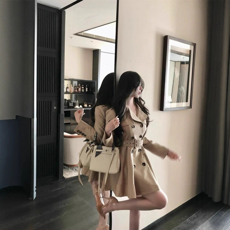 Windbreaker Jacket for Women, Autumn Korean Style Coat, Slimming Waist, Plus Size Women's Short Style, New Double-Breasted Elegant