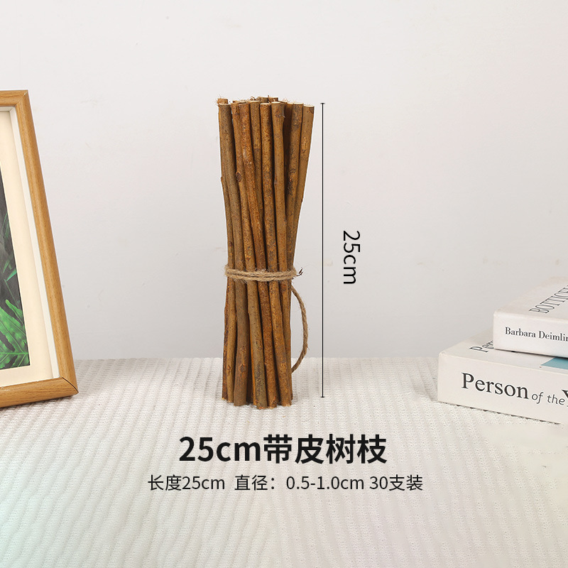 25cm có vỏ, 30 cành màu nguyên bản, khoảng 0,5-1cm dày