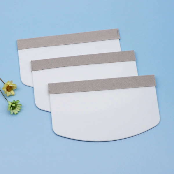 White, 5×9cm