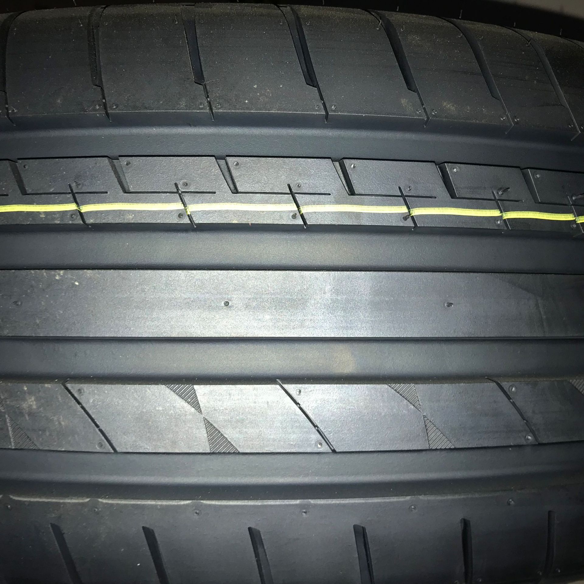 厂家现货轿车轮胎 电动汽车轮胎R13R14真空胎