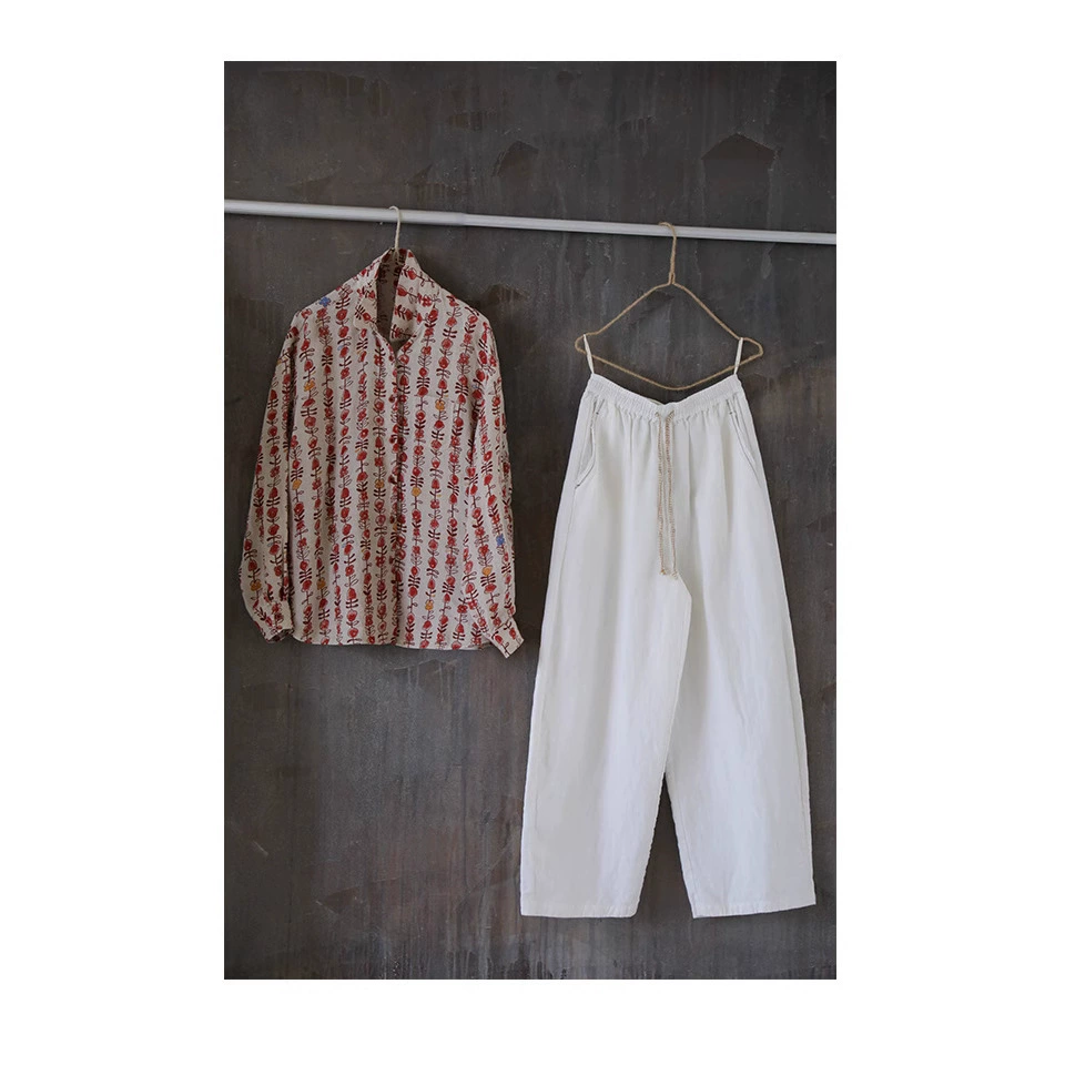 Ранняя весна 2025 новый льняной шнурки с тонкими серповыми брюками