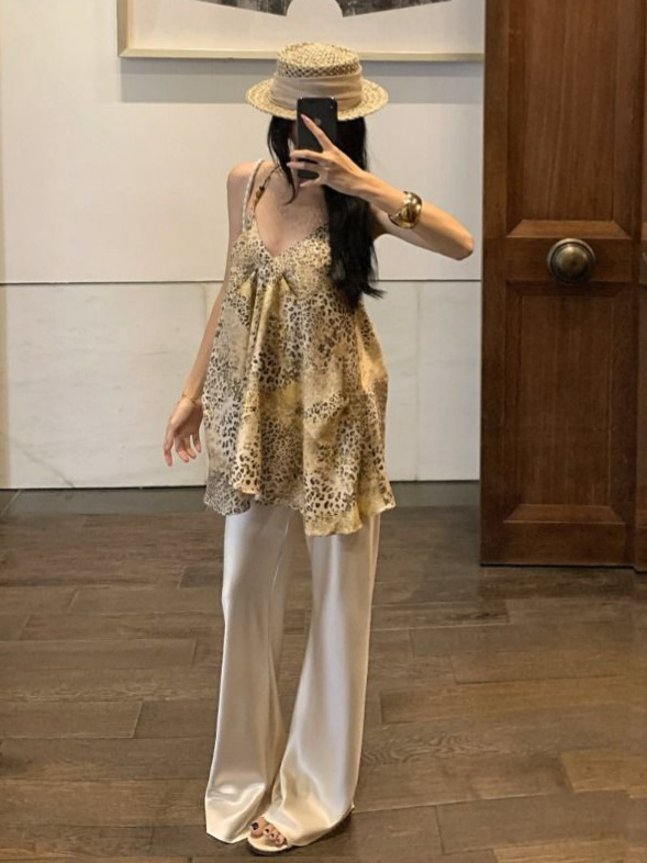设计感豹纹串珠露背挂脖吊带背心女夏季宽松无袖外穿辣妹小众上衣|undefined