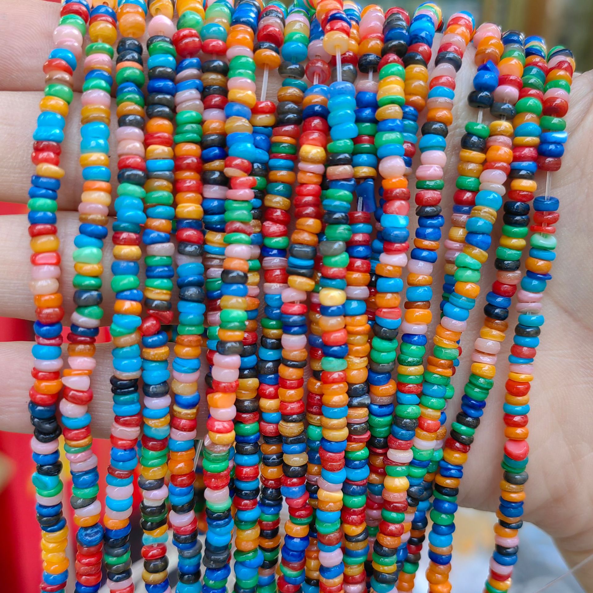 Ventas transfronterizas de conchas naturales 3mm4mm5mm mesoporo disco perlas espaciadoras semiacabadas accesorios de joyería diy