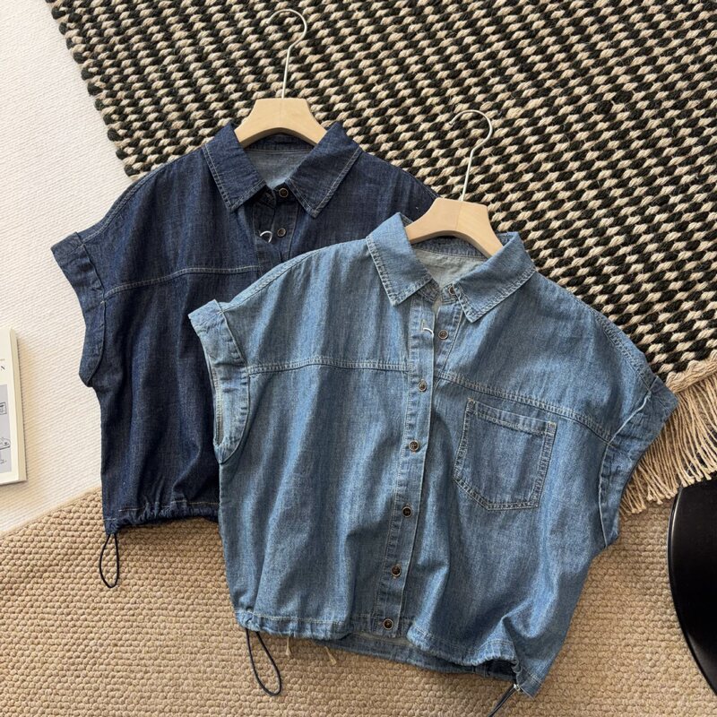 2026 Spring/Summer New Korean Style Fashion Wide Short Lapel Denim Shirt for Women, Loose Fit, Slimming, Versatile Top 1320 2026 Spring/Summer New Korean Style Fashion Wide Short Lapel Denim Shirt for Women, Loose Fit, Slimming, Versatile Top 1320