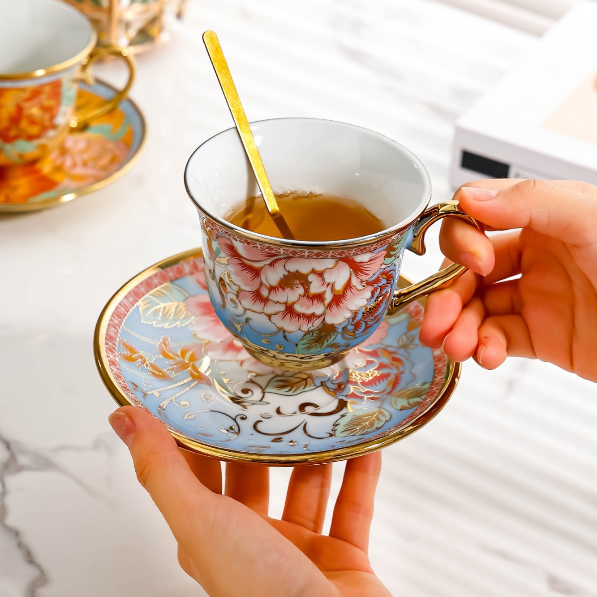 Taza de café traje de estilo europeo taza platillo taza de café hogar retro británico juego de té francés té de la tarde exquisita pareja