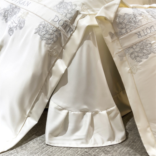 Spring and summer new 60-count snow lotus ice silk four-piece set embroidered washed cold feeling silky quilt cover live delivery