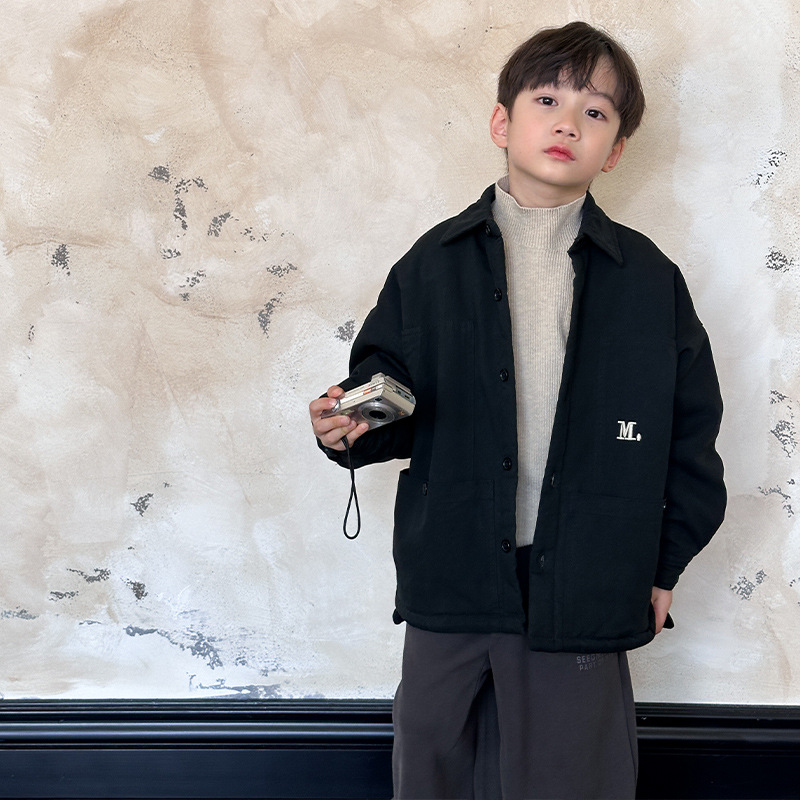 McCarthy ropa infantil de algodón para niños 2025 invierno nuevo estilo coreano de ropa de invierno para niños con chaqueta gruesa de lana