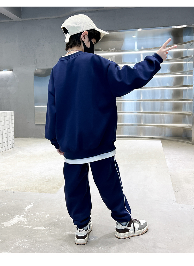 Boys' Spring and Set 2023 New Sports Children's Autumn Dress Handsome Mid sized Big Boy Trendy Cool Sweater_voghion.com