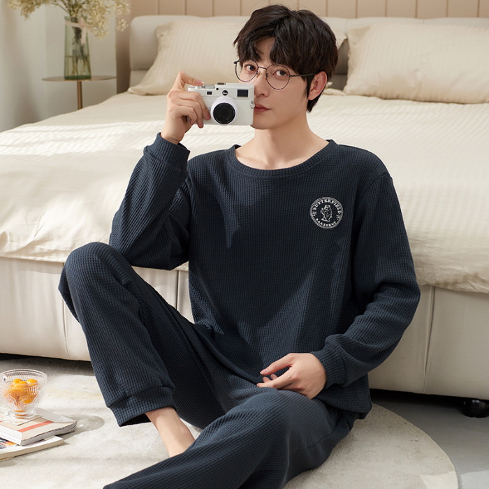 남자 7100명