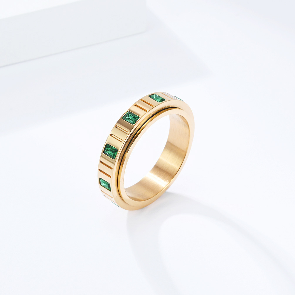 Unique Rotating Emerald Zircon Ring For Women In Titanium Steel_voghion.com