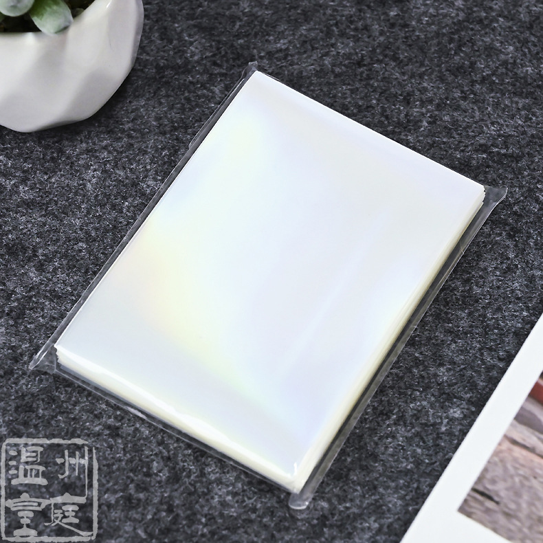 61*91 (20 filamento láser iridiscente transparente)