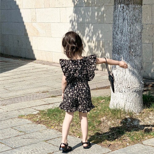 Korean Children's Set for Girls 2024 Summer Fashion Black Floral Short Sleeve Blouse and Shorts Two-Piece Set