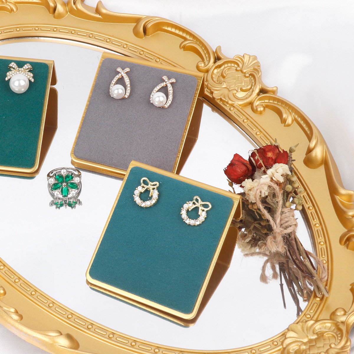 ��������չʾ���鱦չʾ�������μܴ���б����Ʒ�����γ��аڼ�