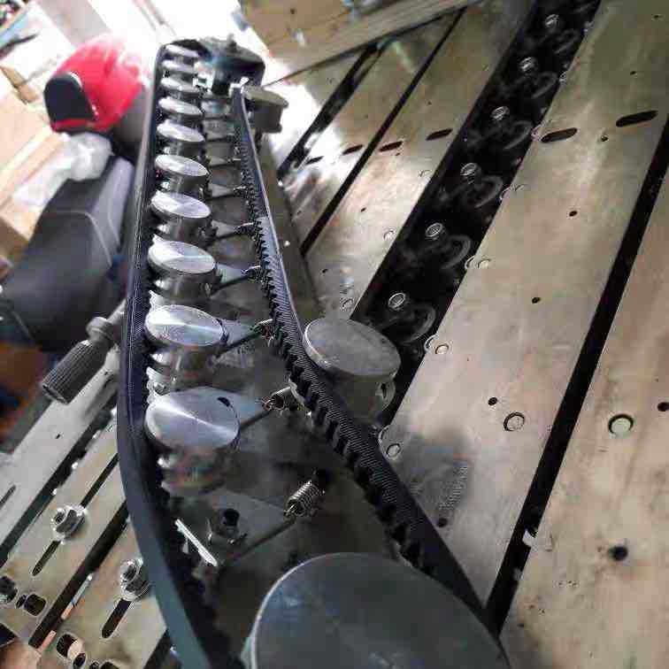 UV涂装自转皮带自转治具链条枪架自动线自转喷油线自转台涂装链条