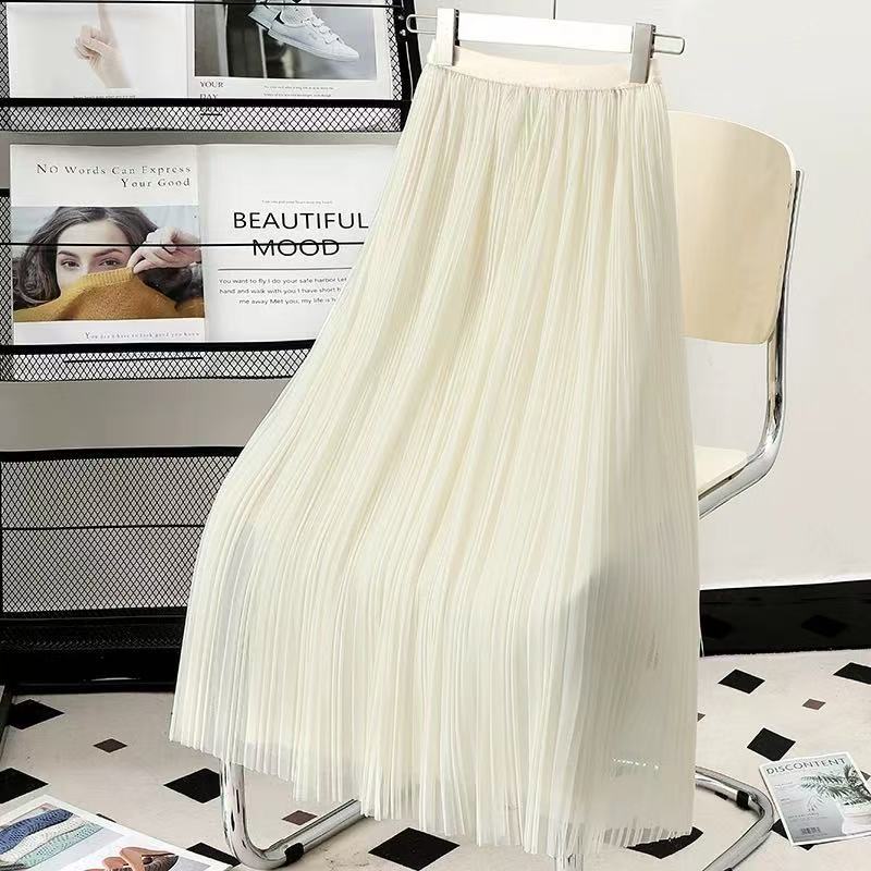 Elegant breathable pleated skirt