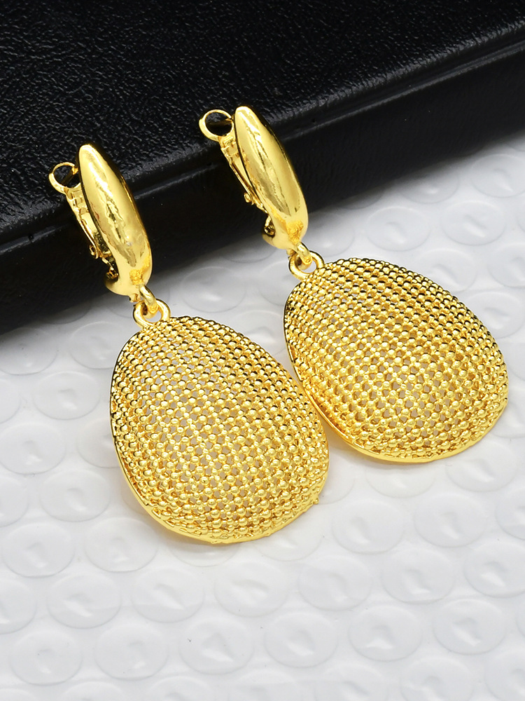 Joyas de novia de Dubai aretes chapados en oro de 24 quilates exagerados retro nigerianos personales para mujeres aretes minimalistas al por mayor image 15