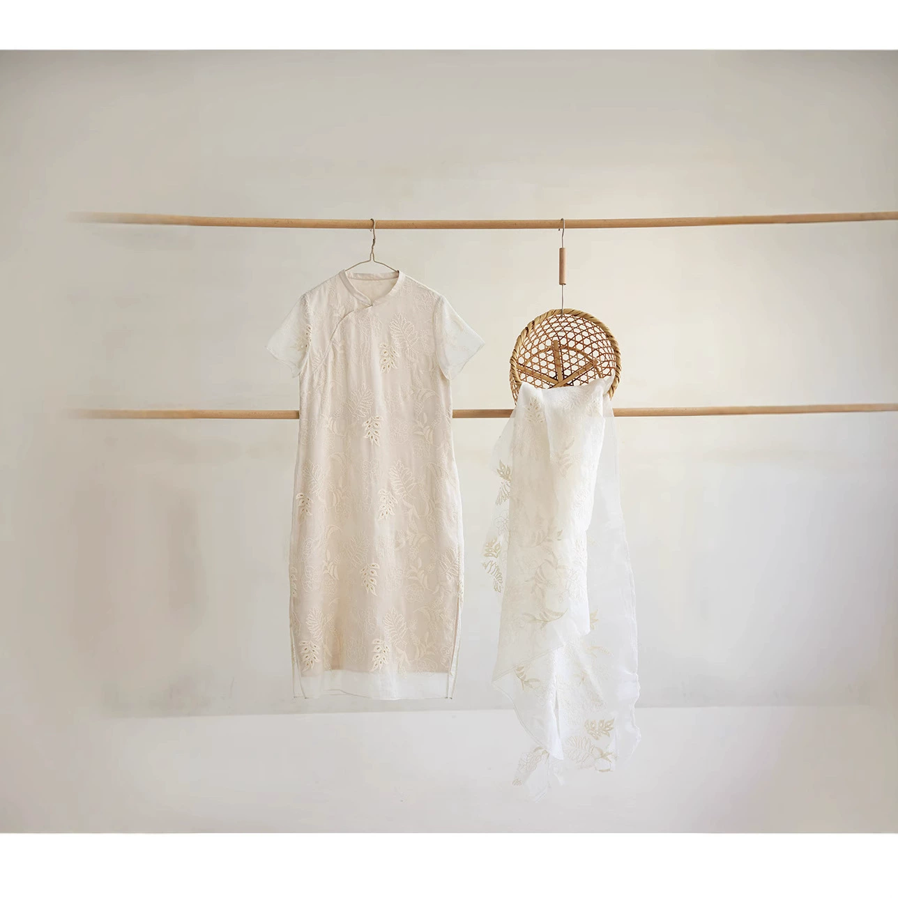 Новое платье в китайском стиле на лето 2025 100 шт рами с выгравленной тканью