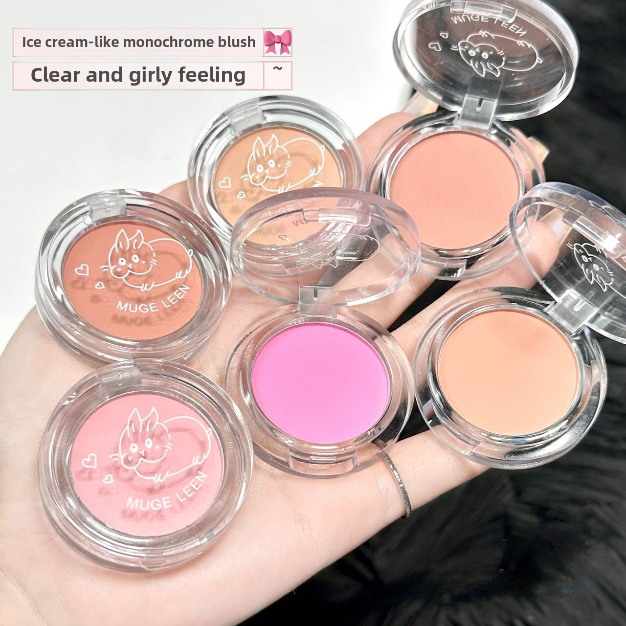 Blush Brightens up the Natural Nude Makeup Look, Delicate and Energetic, Youthful Strawberry Orange Pink Blush Palette with a Soft Misty Effect to Brighten Skin Tone