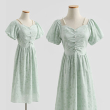 很仙的初恋连衣裙女装夏季新款法式复古V领泡泡袖绿色娃娃公主裙