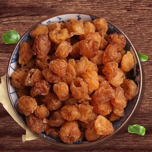 80 grams of longan meat, dried longan meat and tea. Seedless dried longan can be paired with wolfberry and red dates tea.