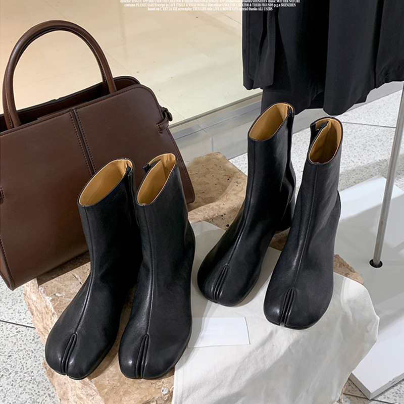 Cowhide Version ~ Grape Ma Same Style Height-Increasing 6.5cm Split-Toe Boots with Chunky Heels and Thick Soles, Pig's Trotter Short Boots for Women, Slimming Martin Boots