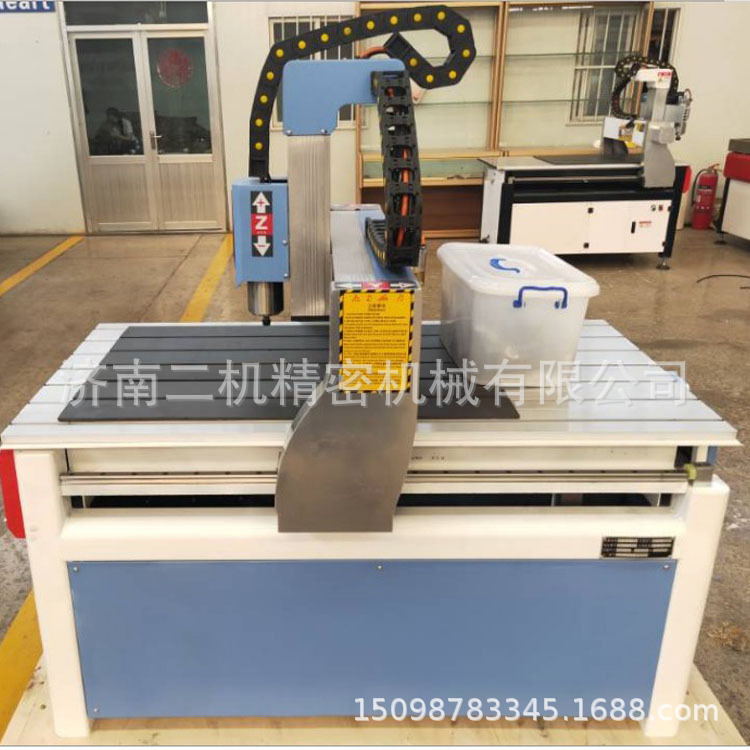 供应 6090切割机 小型金属数控激光雕刻机 小型数控机床设备