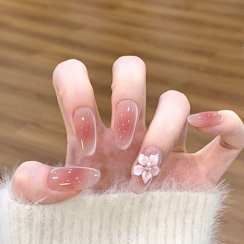 Handmade Nail Art Ins Style Versatile Ice Flower Manicure Cool Whitening Blush Gradient Cat Eye Temperament Nail Pieces