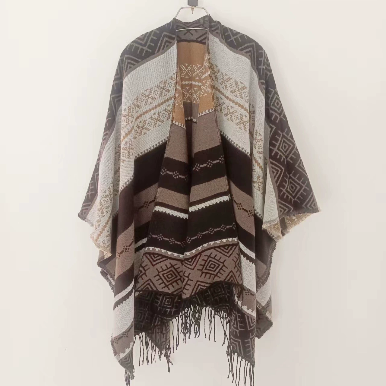 Ethnic cloak, trench coat from Qinghai province from Yunnan province, jacket, scarf, ethnic style