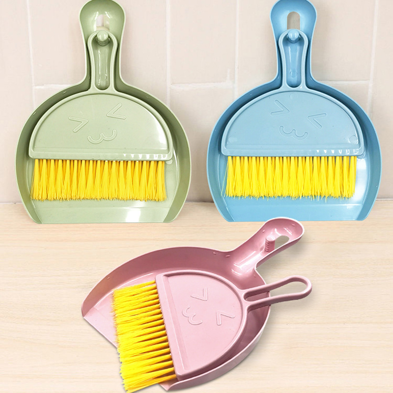Desktop Broom and Dustpan Two-Piece Set, Computer Keyboard Cleaning Brush, 2-Piece Set, Mini Car Small Sweeping Broom Desktop Broom and Dustpan Two-Piece Set, Computer Keyboard Cleaning Brush, 2-Piece Set, Mini Car Small Sweeping Broom