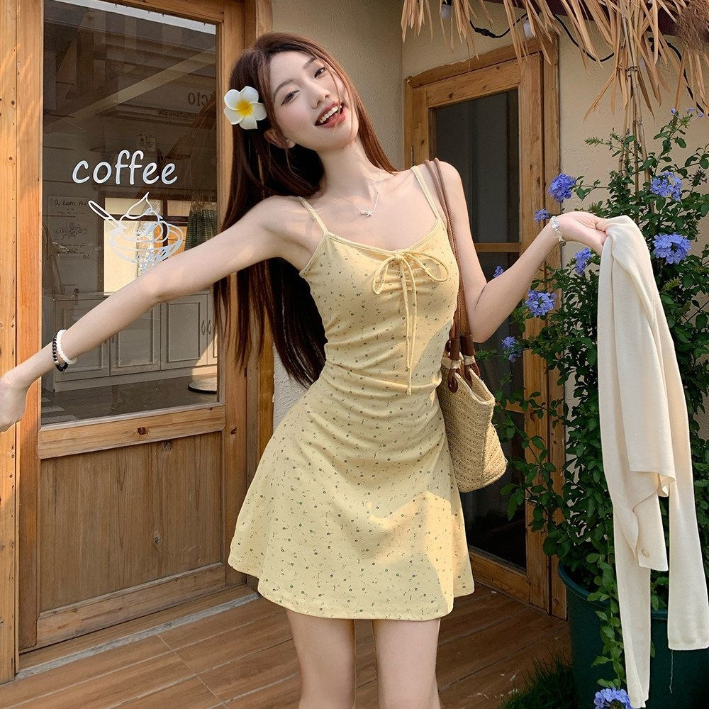 2026 New Yellow Floral Print Sundress for Women, Summer Beach Vacation Style, Dopamine-Inducing Outfit Set