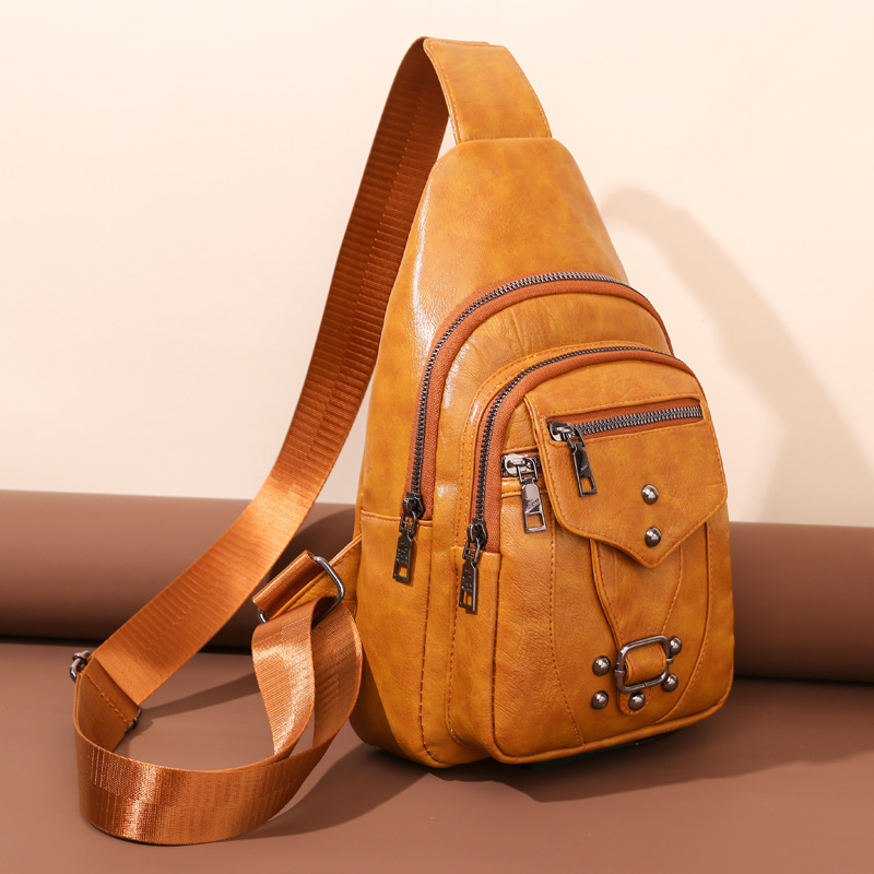 Bolsa de pecho de las mujeres Nueva PU de cuero suave con textura bolsa de mensajero transfronteriza de gran capacidad simple retro bolsa de hombro bolsa de viaje