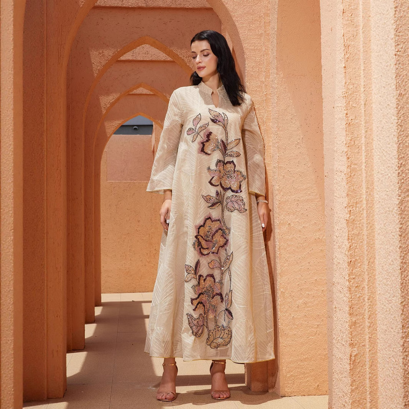 Nc78 New Style Mesh Embroidered Dress Ethnic Clothing with Heavy Appliqué Abaya Robe